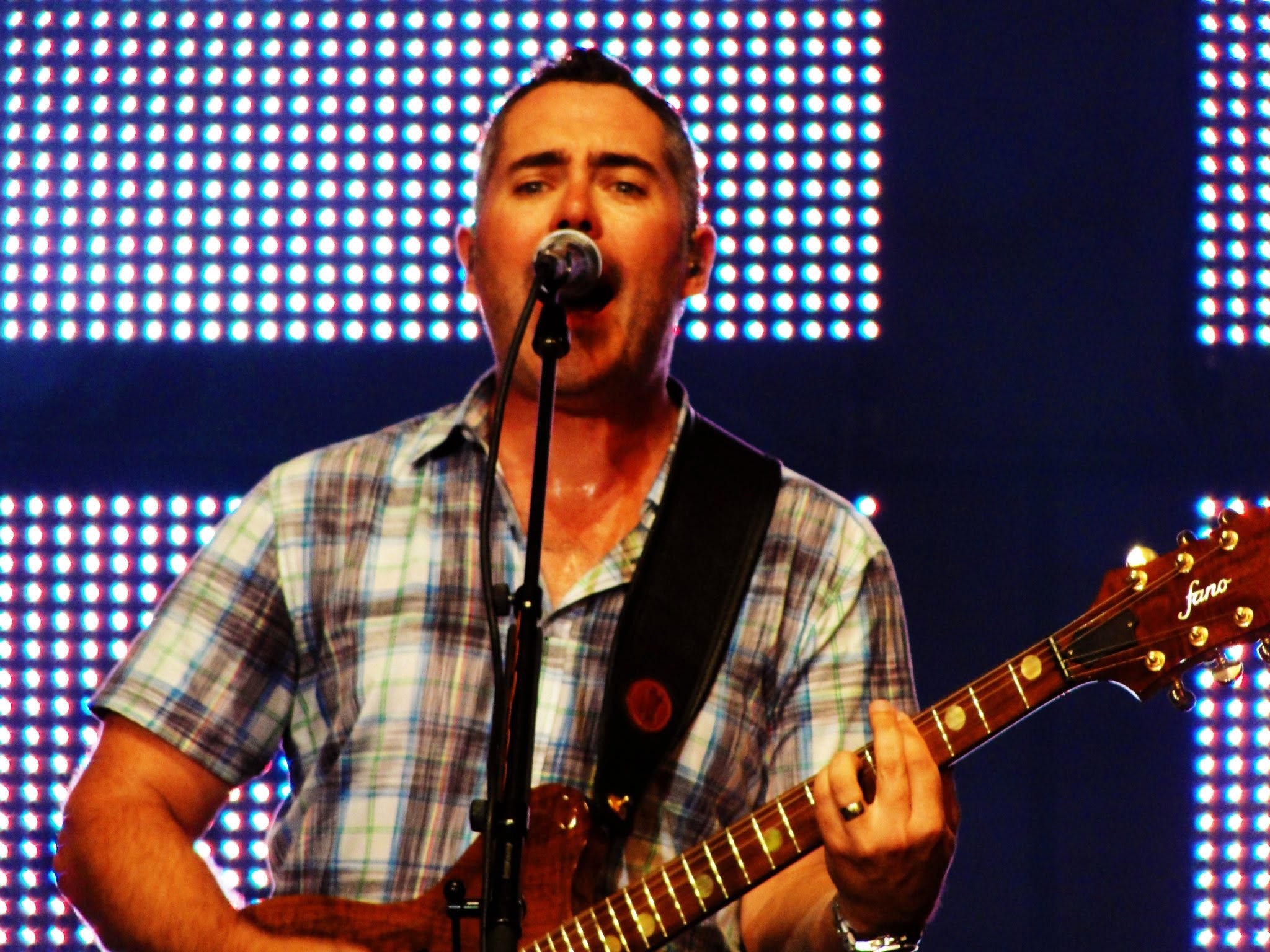 Barenaked Ladies in Philly live, frame 3