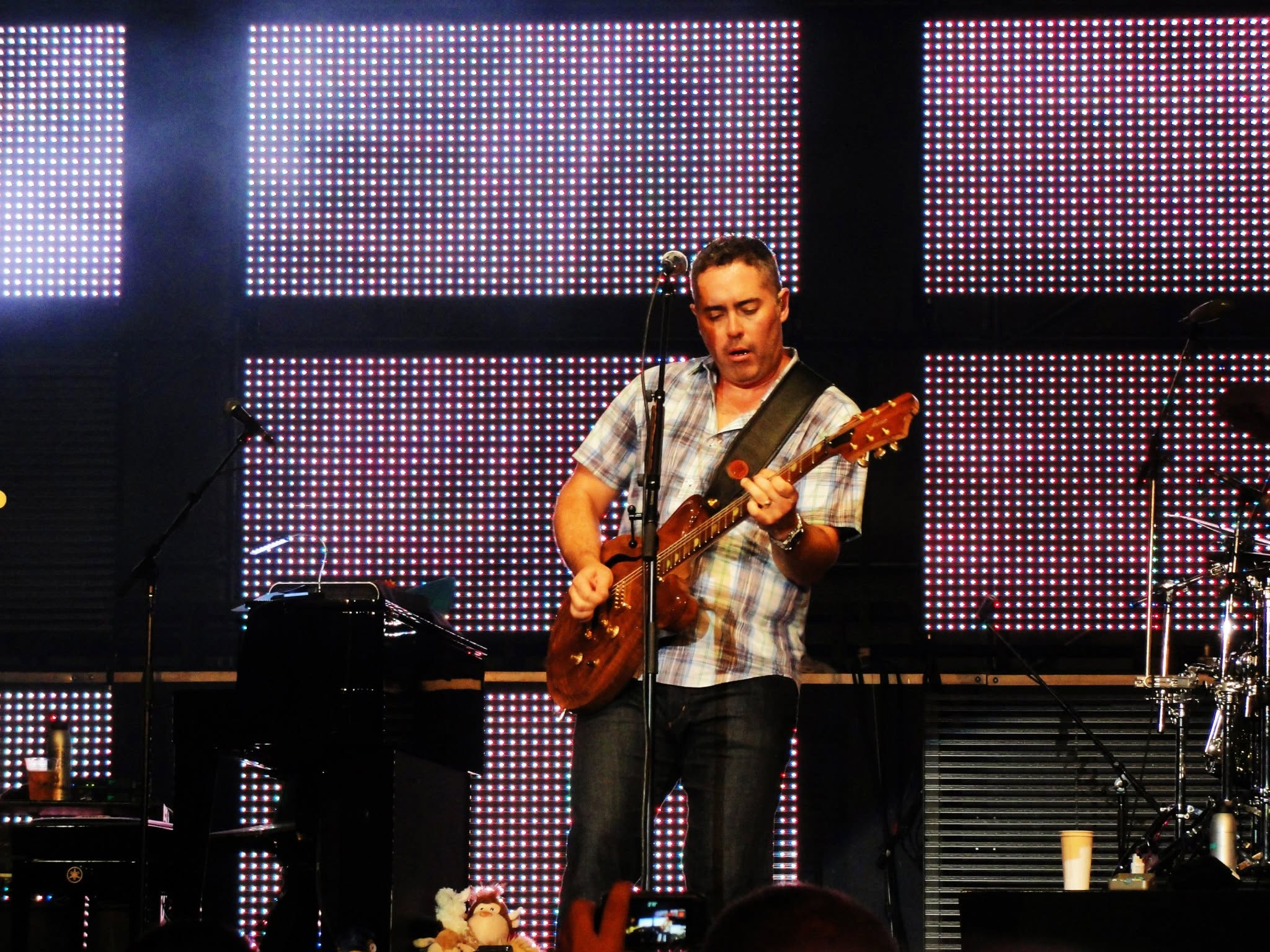 Barenaked Ladies in Philly live, frame 4