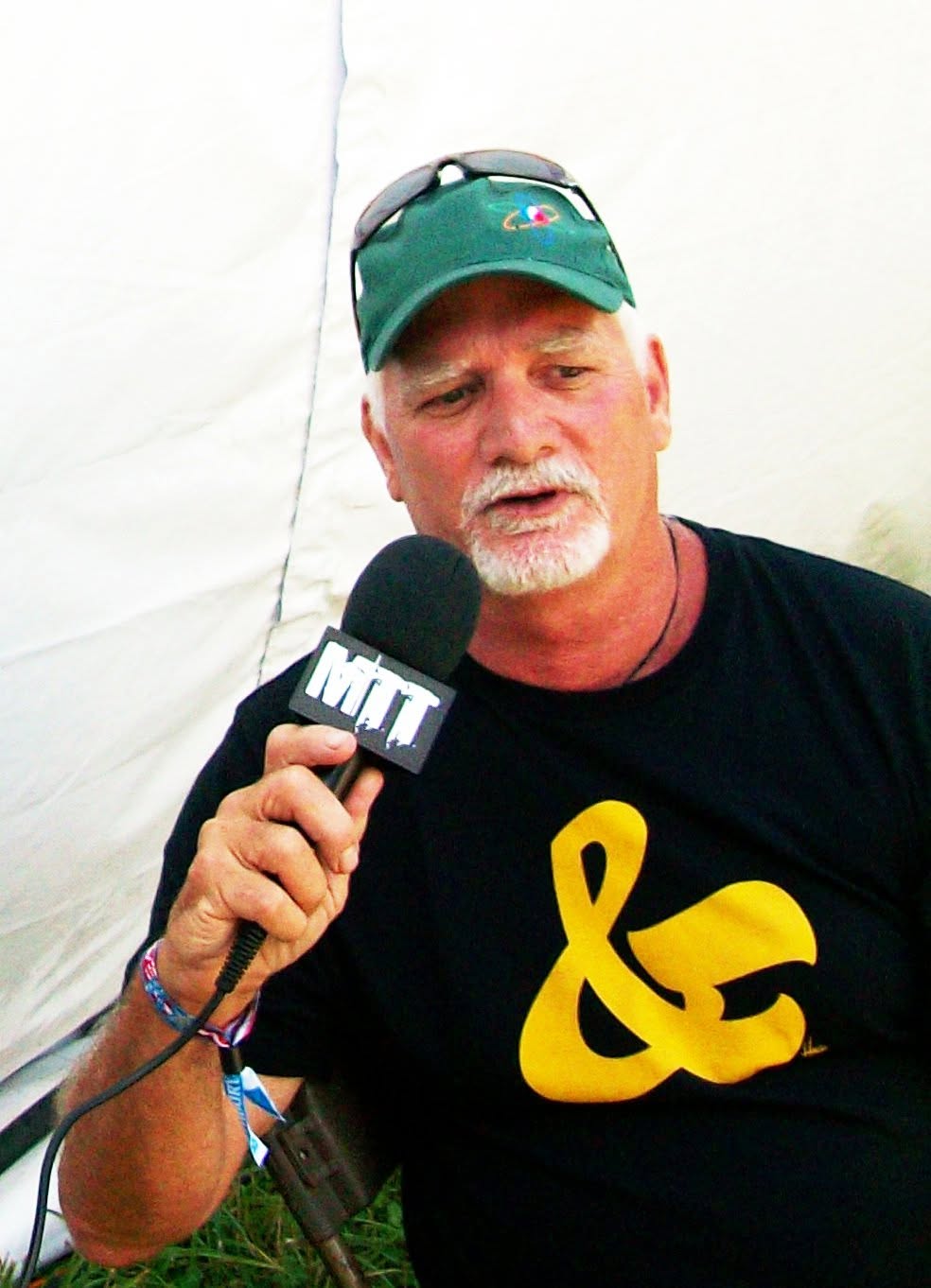 Bill Kreutzmann trackside, frame 10