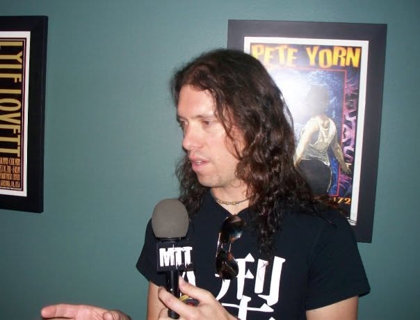 Dragonforce Interview live, frame 3