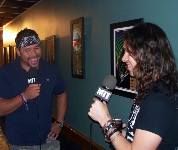 Dragonforce Interview live, frame 8