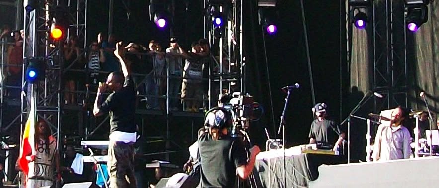 Nas and Damian Marley trackside, frame 6