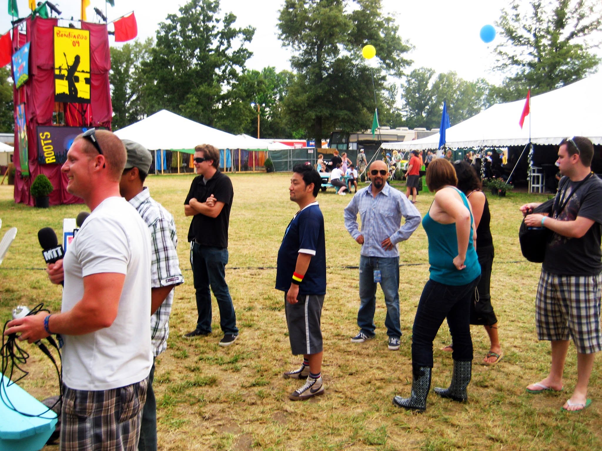 Ozomatli Interview and Batting Cage live, frame 9