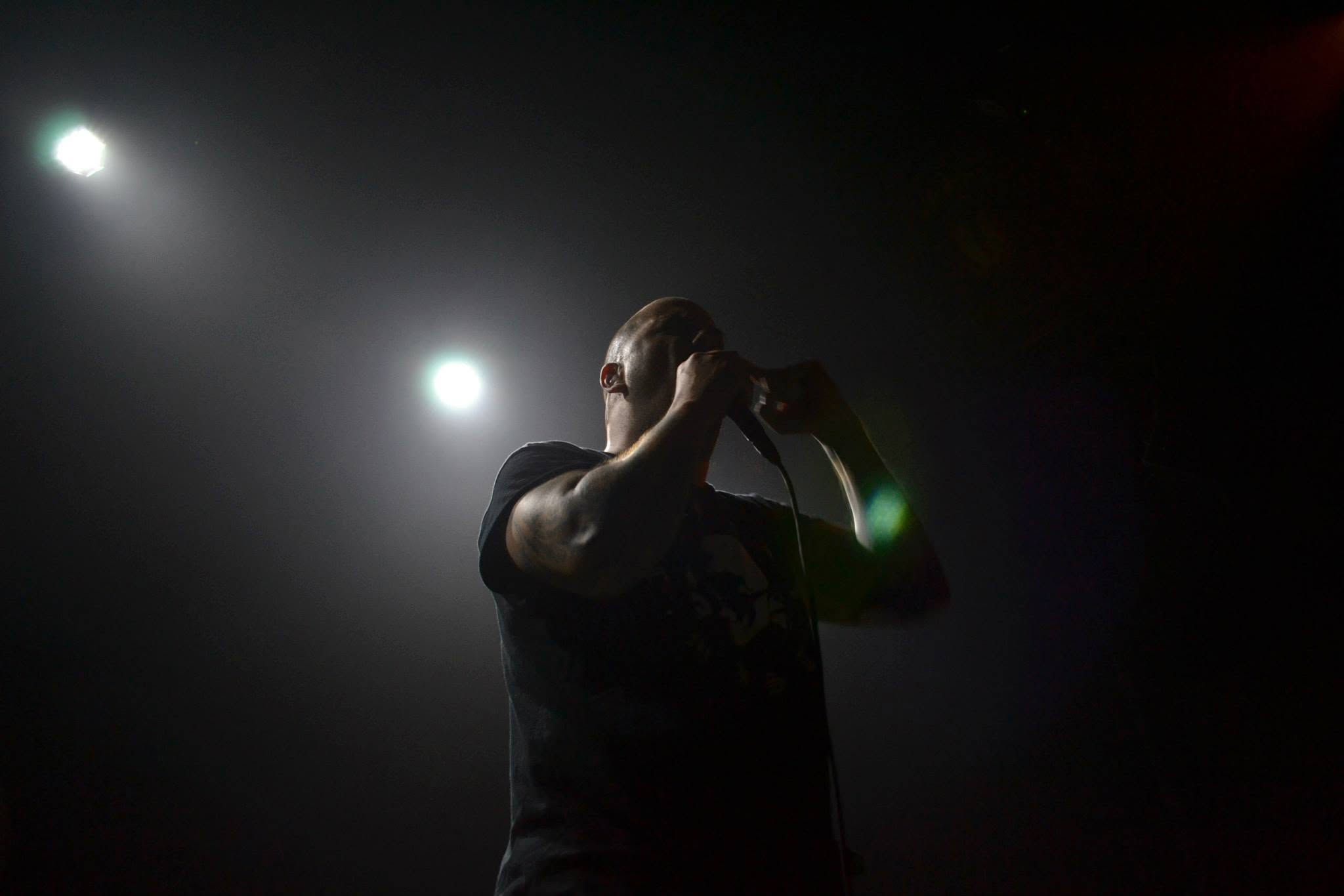 Philip H. Anselmo and The Illegals live, frame 4