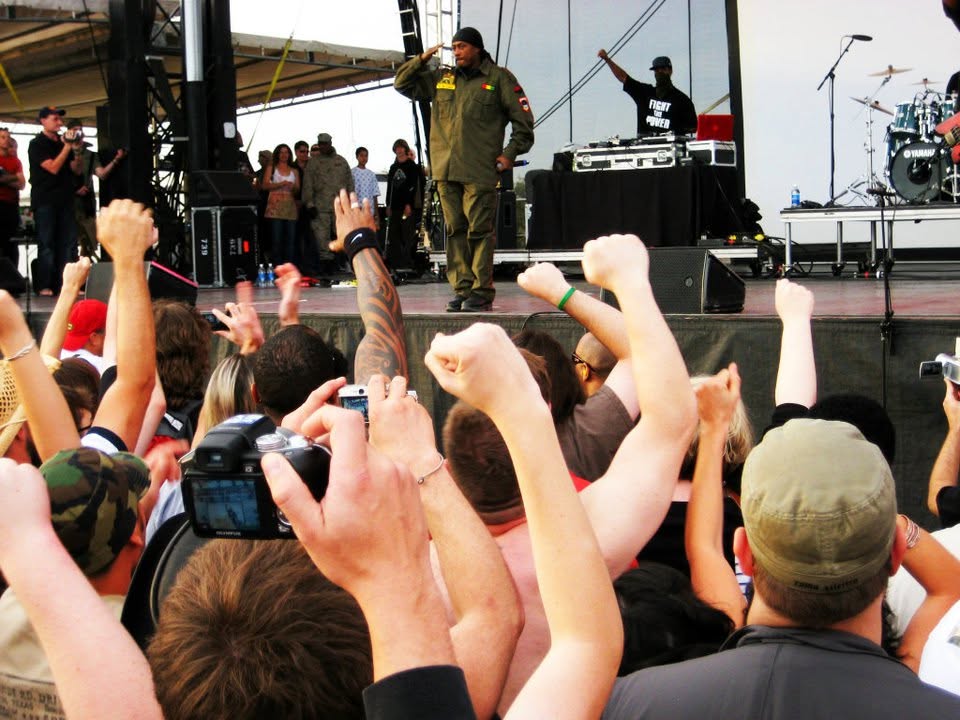 Public Enemy trackside, frame 3