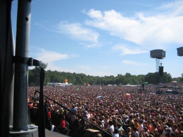Rothbury 2008 live, frame 4