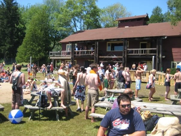 Rothbury 2008 live, frame 13
