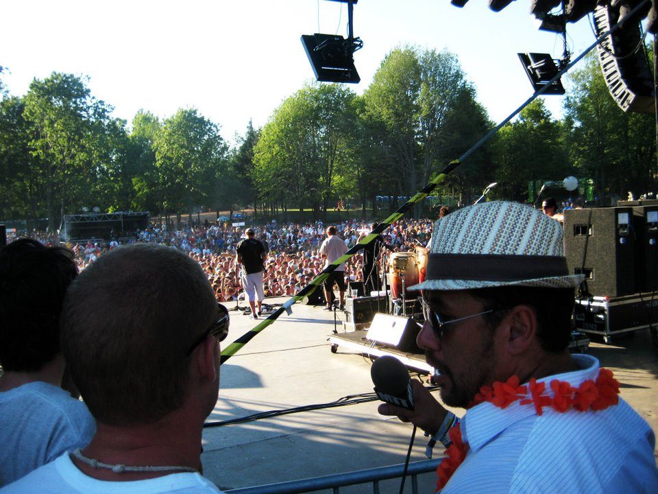 Slightly Stoopid trackside, frame 7