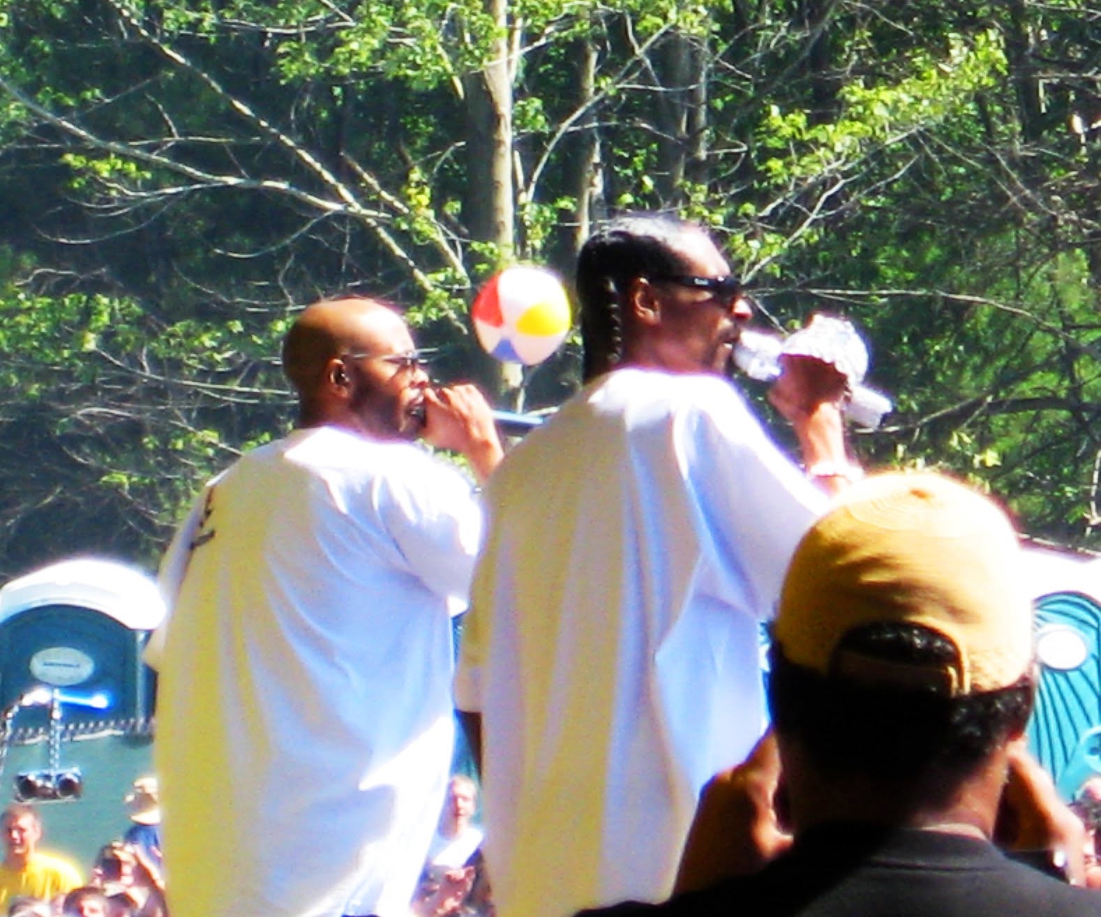 Snoop Dogg trackside, frame 3