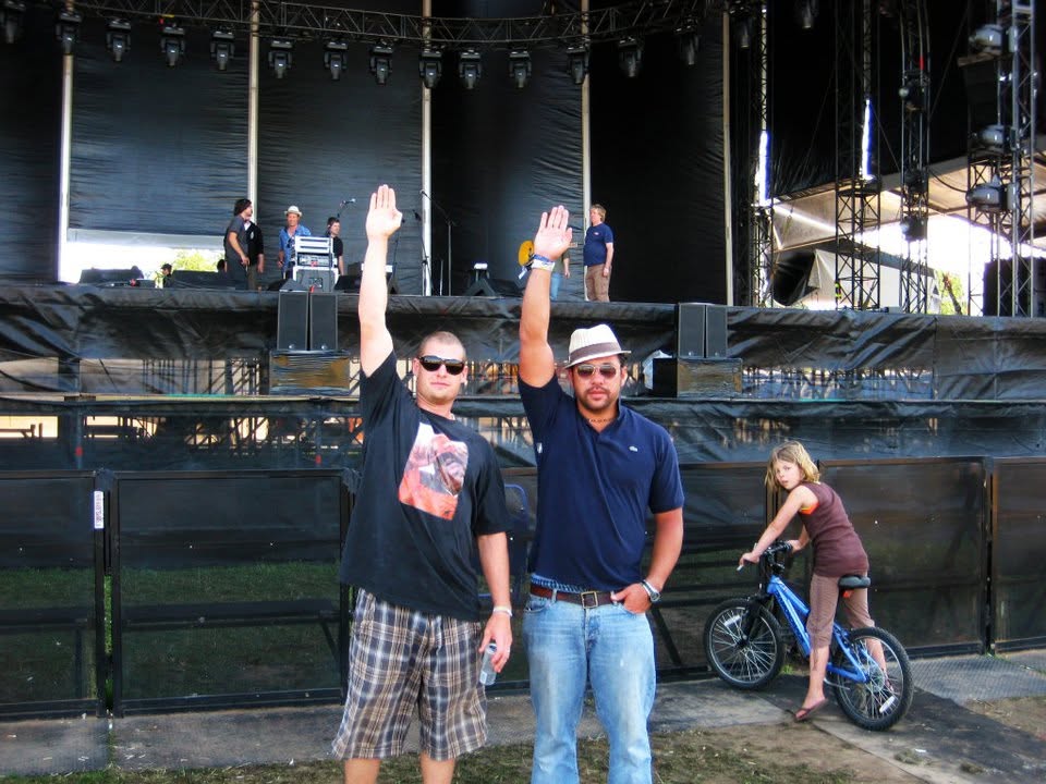 Trey Anastasio trackside, frame 10