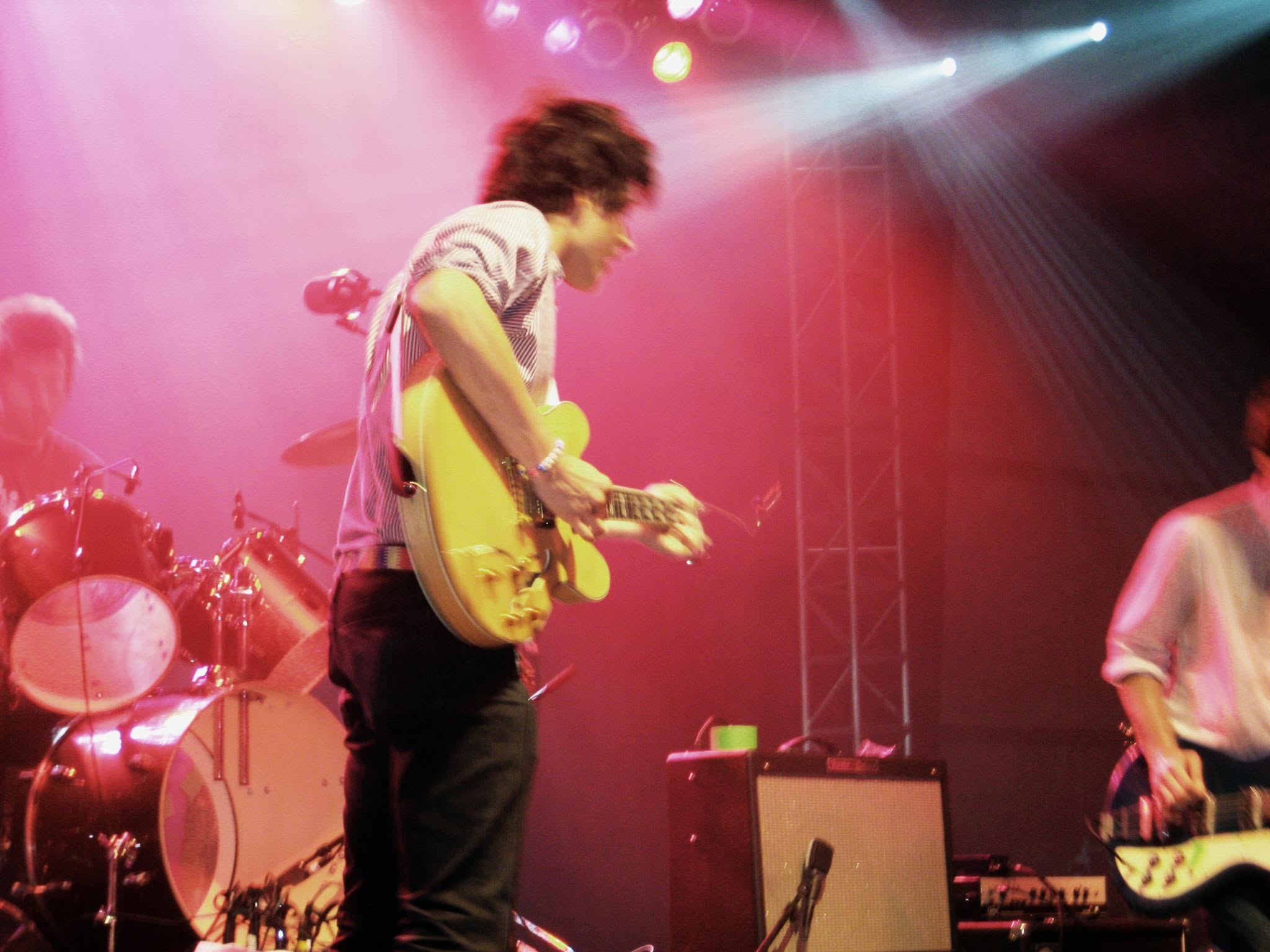 Vampire Weekend Photo Pit live, frame 15